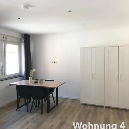 Neu Renovierte Innenstadt-wohnung Würzburg