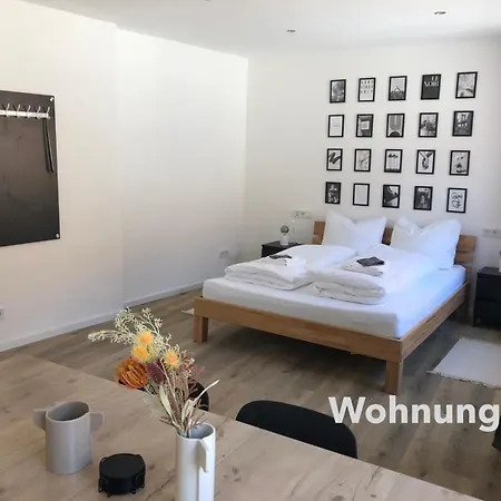 Zentrale Innenstadt-wohnung * Wurtzbourg